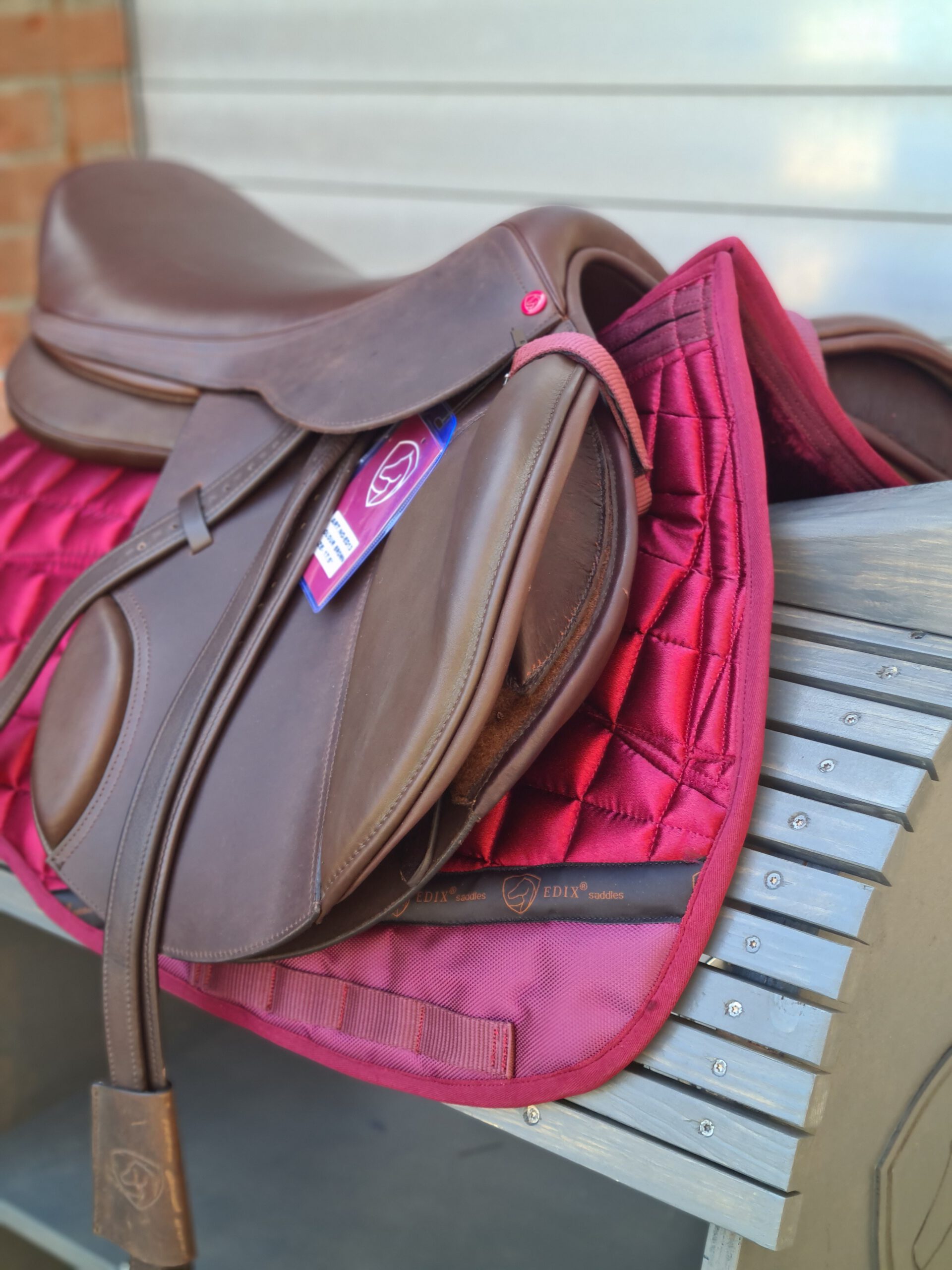 EDIX uni dressuur 8-pocket cotton saddle pad - EDIX Saddles