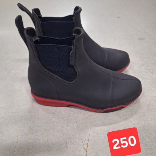 #250 Jodphurs Navy/Raspberry size 28