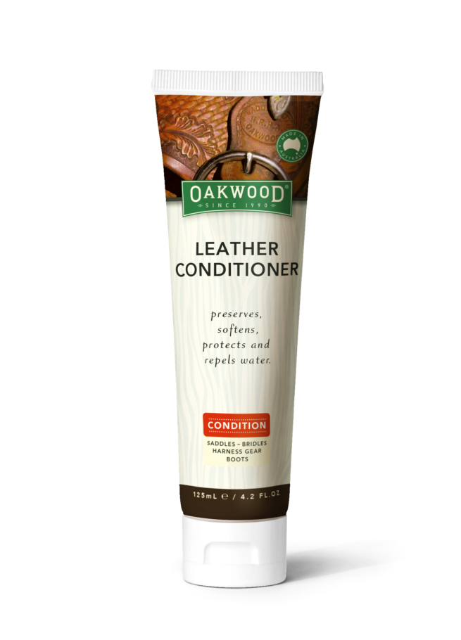 Oakwood leather oil spray